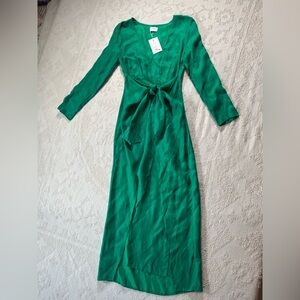 Elegant Green Maxi Dress